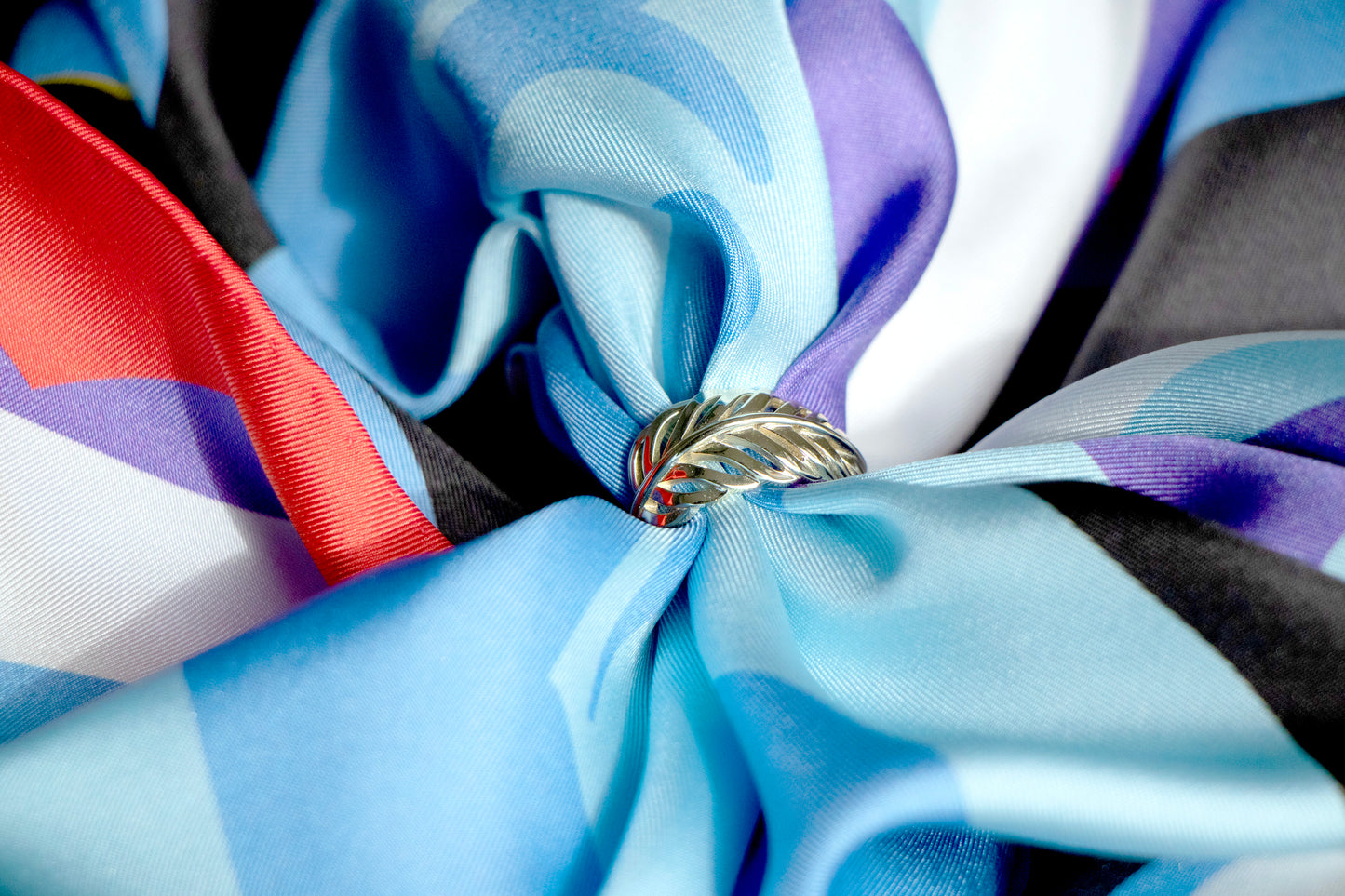 Boucle "Feuille" de foulard | Argent 925 et bain d'or