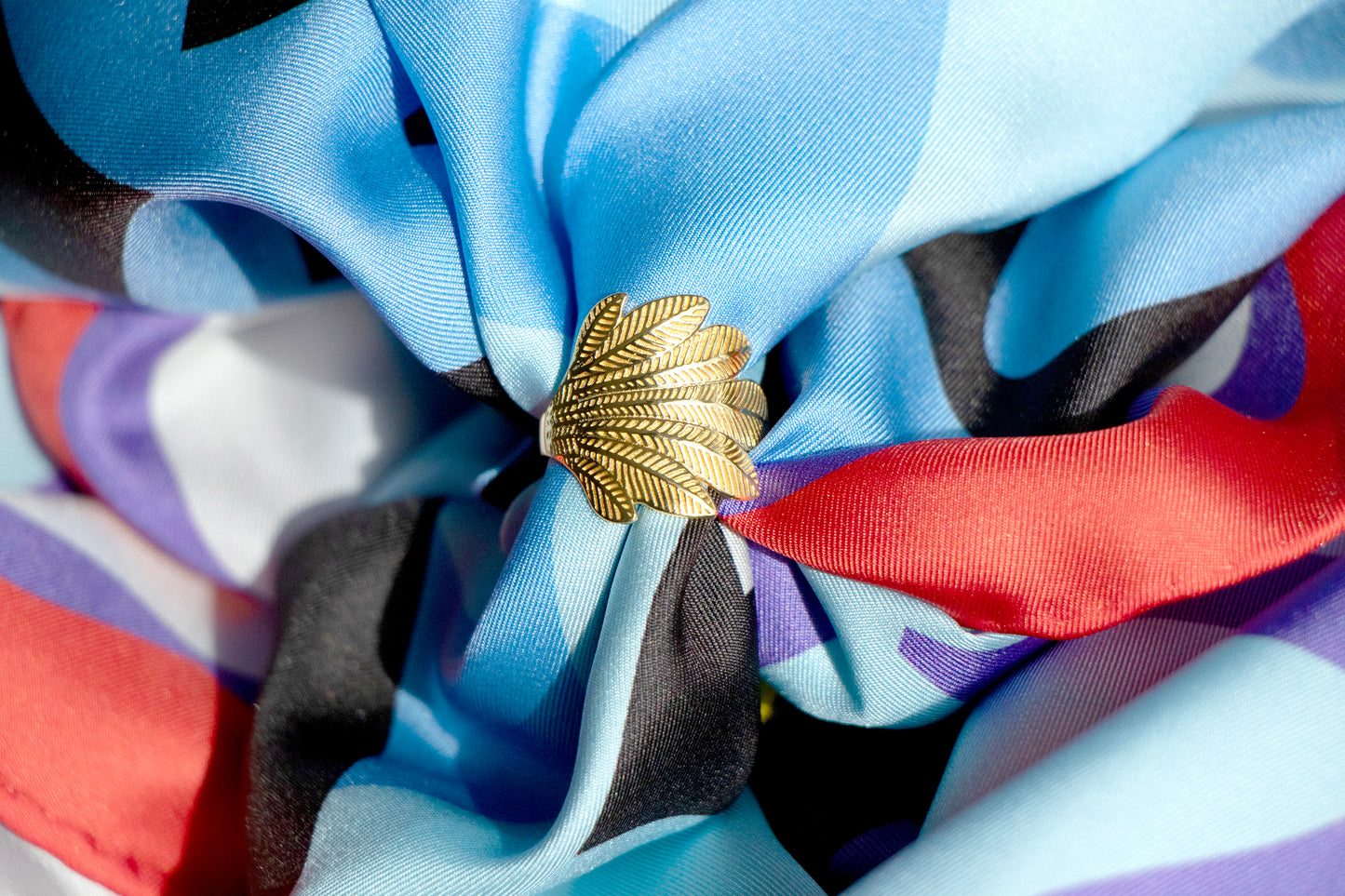 Boucle "Plumes" de foulard | Argent 925 et bain d'or